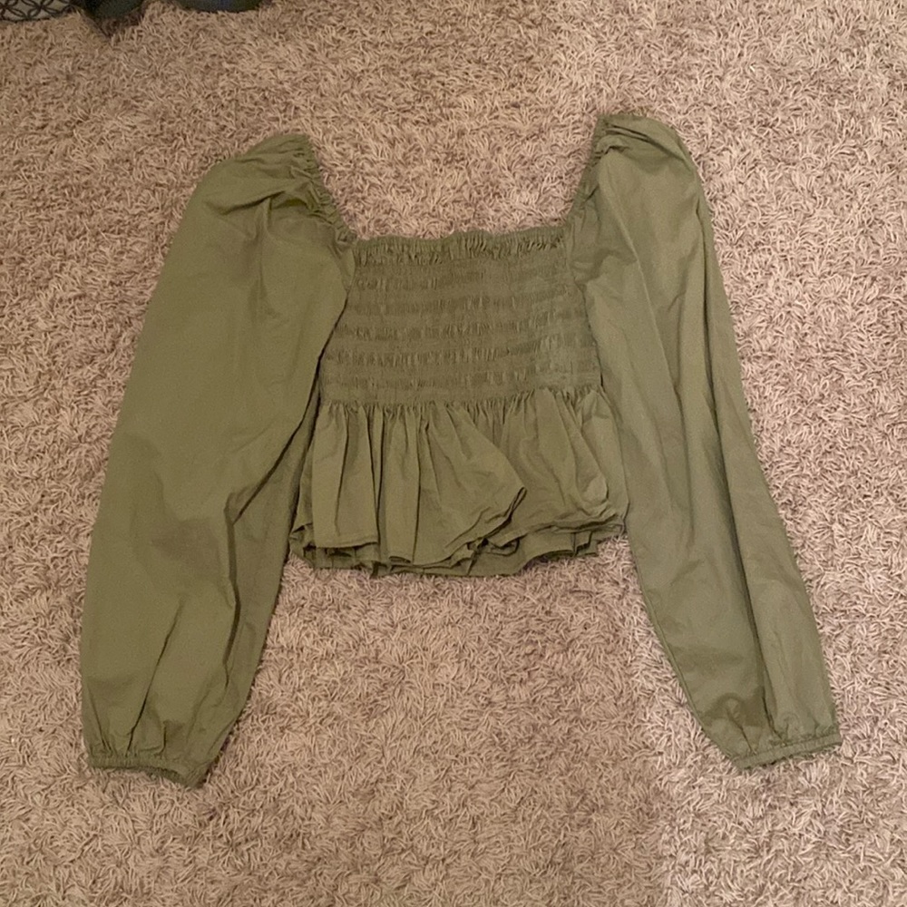 Puffy Sleeve Crop